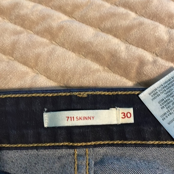 Levi 711 Skinny - Picture 4 of 5